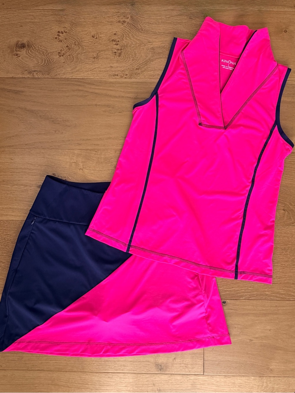 NWOT KINONA Golf Skort & Top Matching Outfit Set Hot Pink Navy Colorblock Small